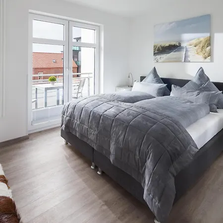 アパート Koenig 4